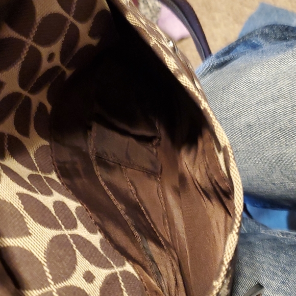 Fossil Purse - Picture 10 of 13